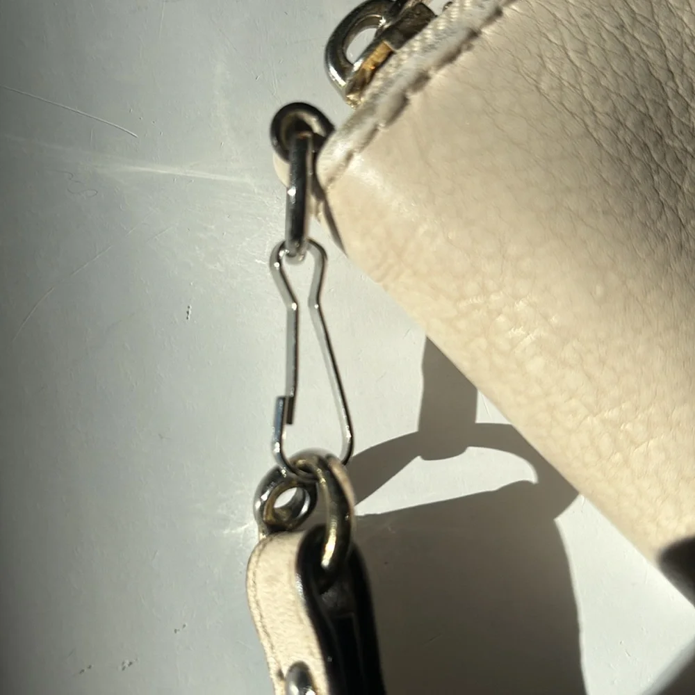 Michael Kors, cream, leather wristlet - Picture 7 of 11